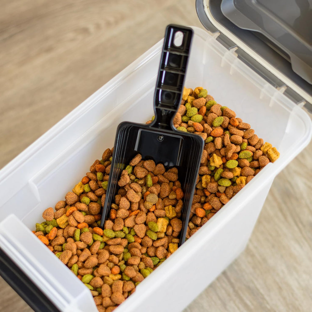 Included 2-cup scoop for IRIS USA food storage bin