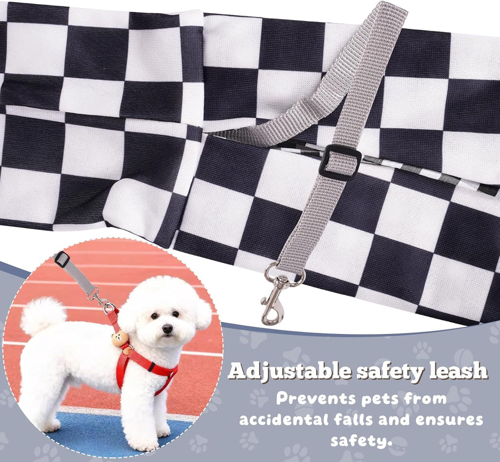 Detailed view of the internal safety hook for pet security