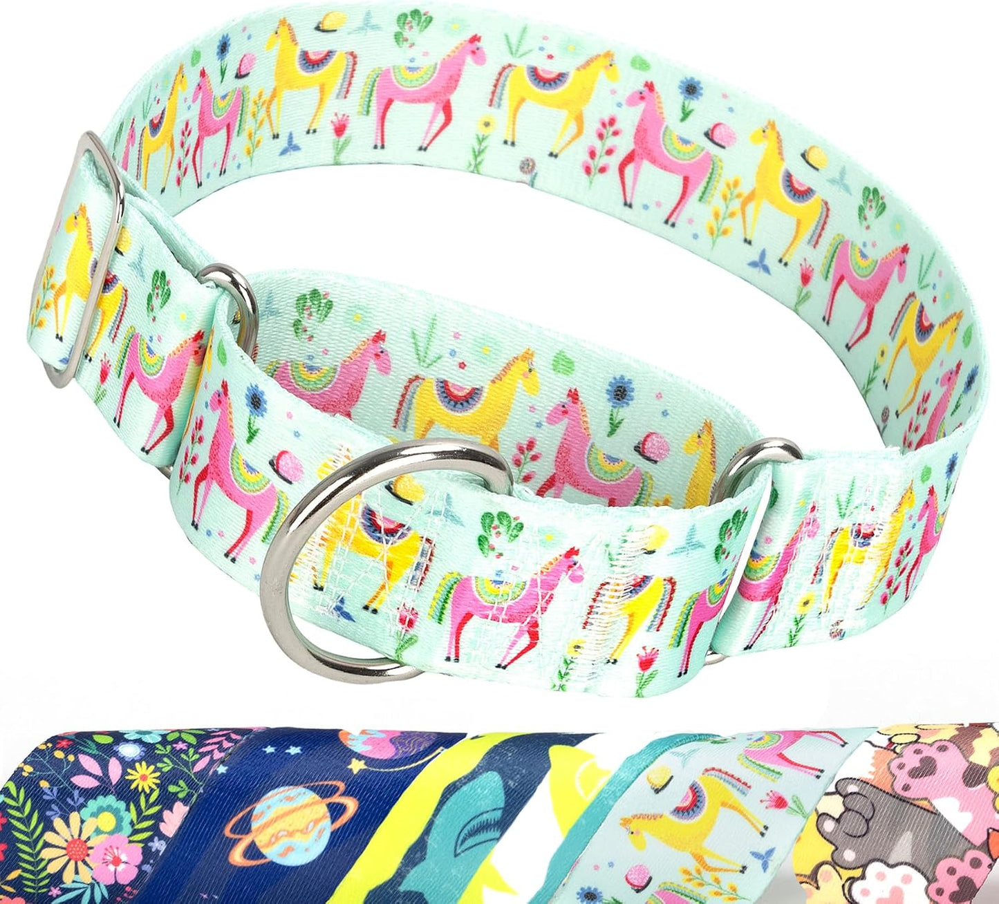 Thick soft nylon martingale collar for escape artist dogs texture view
