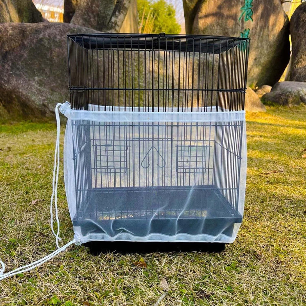 Adjustable clasp and locking mechanism on cage net