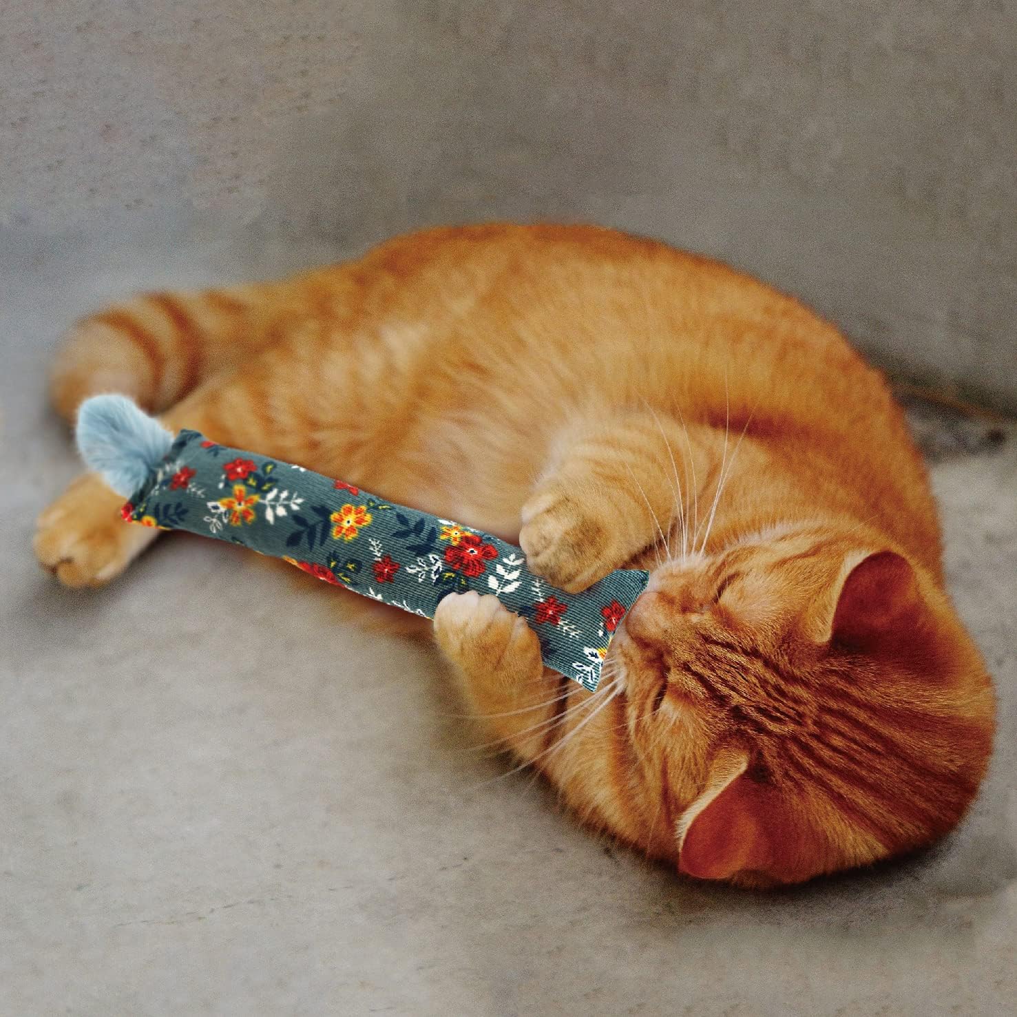 Close up of bite-resistant corduroy fabric on Jumpaws cat toy