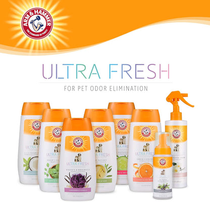 Waterless bath spray for dogs in a travel grooming kit