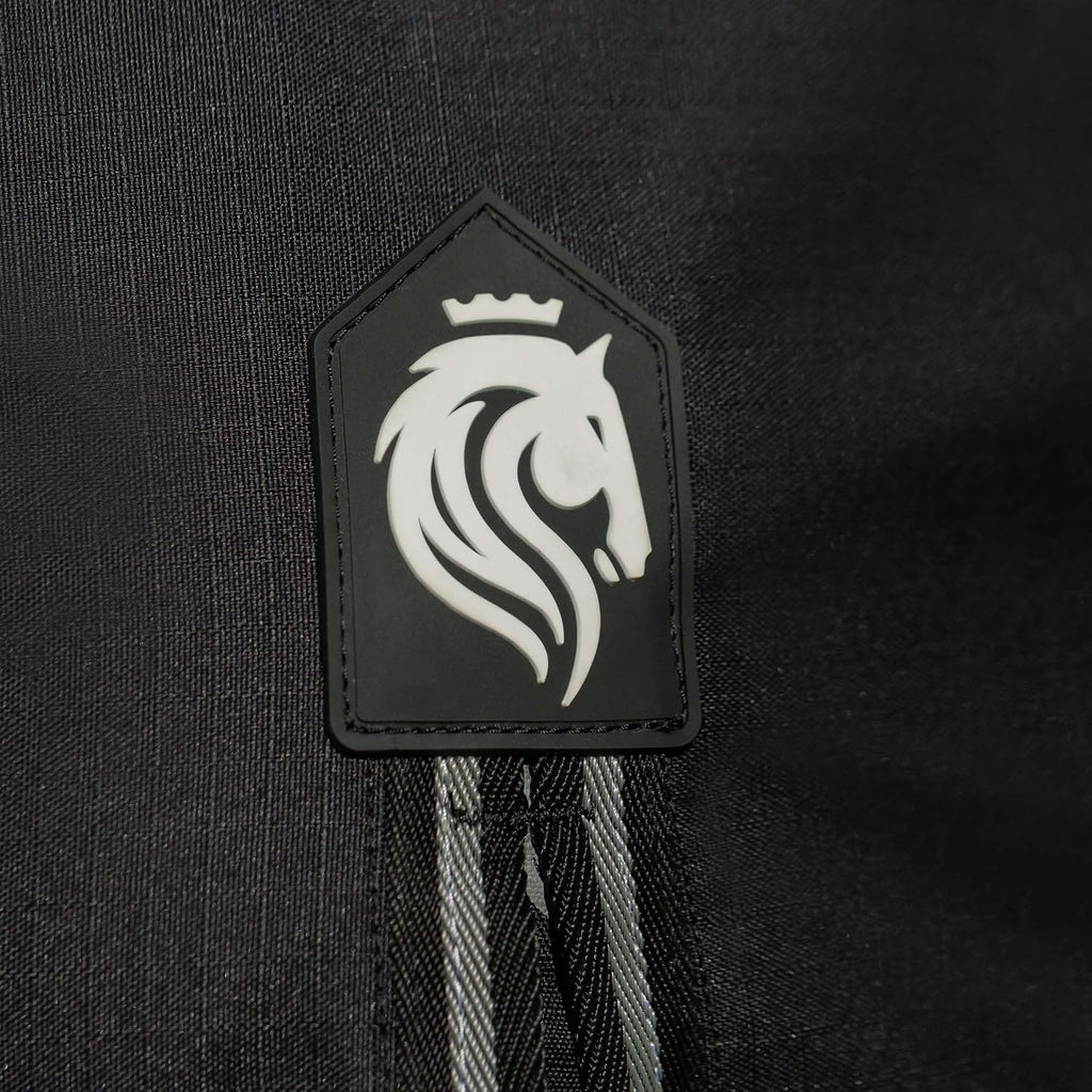 Imported black medium weight horse blanket with extended shoulder gussets
