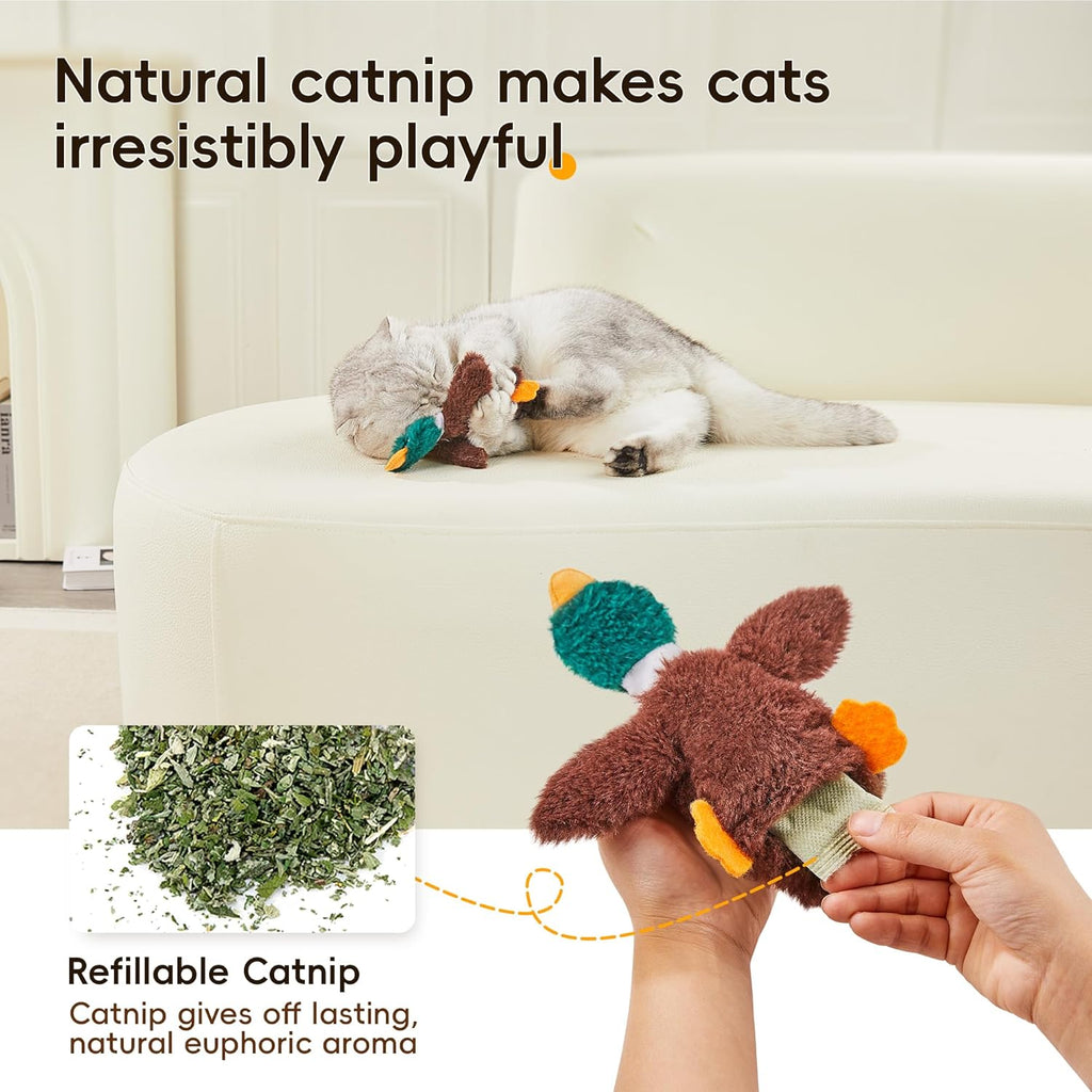 Refillable organic catnip feature of Potaroma toy