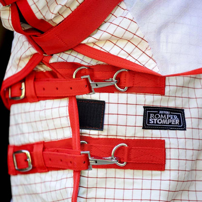 Equine insect and ultraviolet protection sheet neck attachment detail.