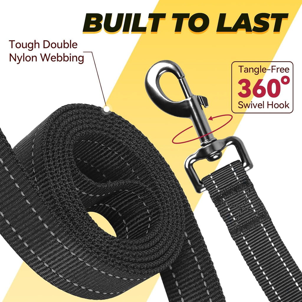Heavy-duty three-hundred-sixty-degree swivel metal clasp and built-in D-ring on the black Vivaglory pet leash.