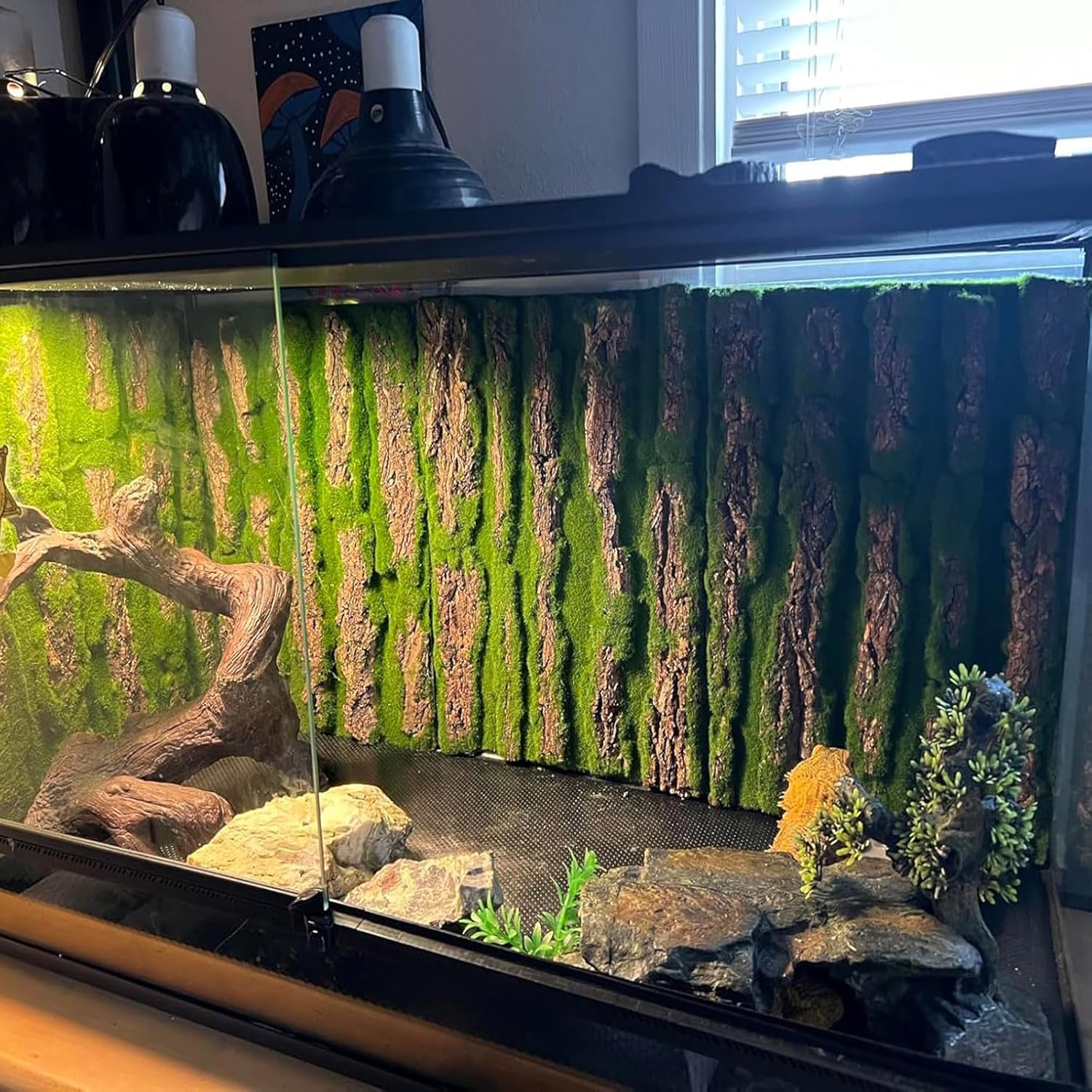 PINVNBY reptile habitat decor panel showing the durable foam backing structure.