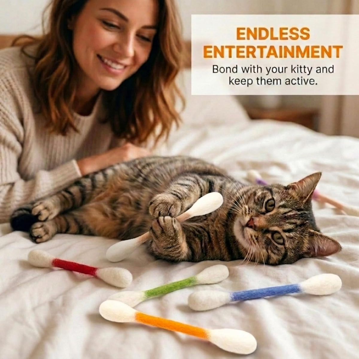 Size reference of Glaciart One cat toy in hand
