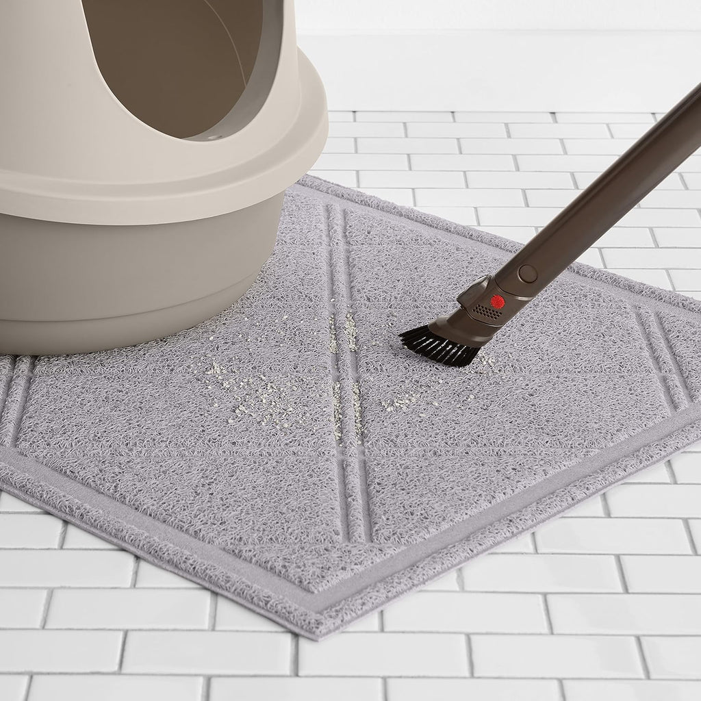 Amazon Basics pet supply scatter control mat lifestyle