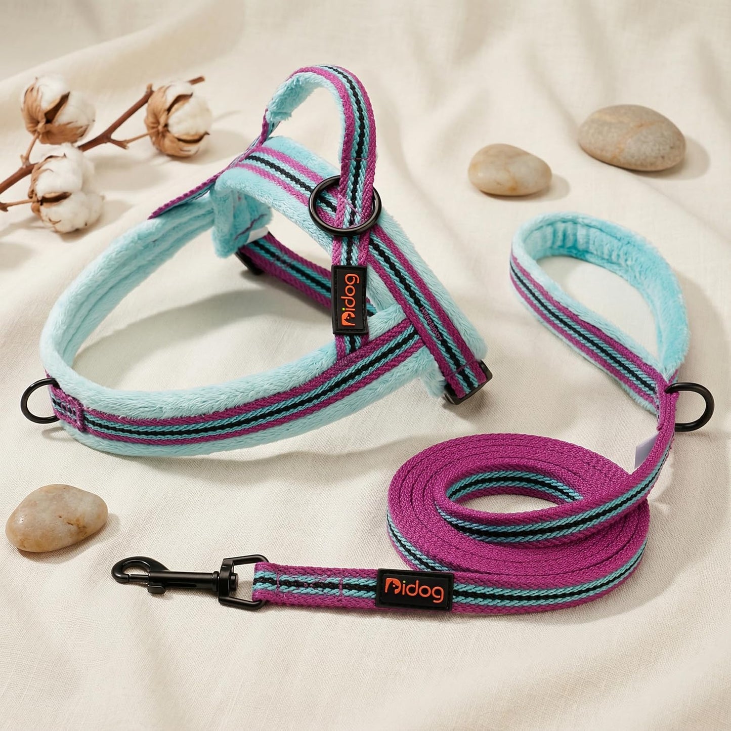 Didog brand logo and product packaging for dog harness