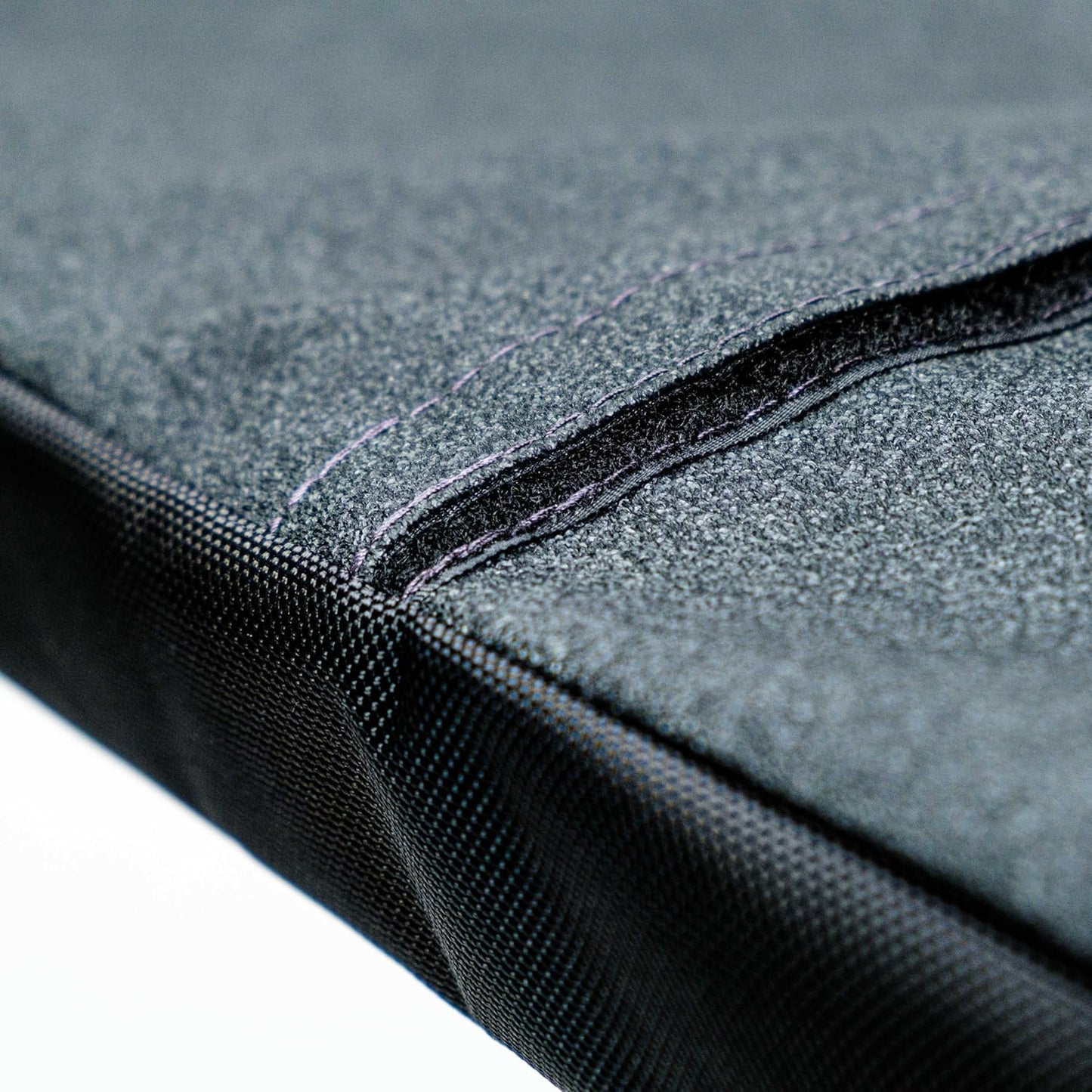 Side profile showing memory foam thickness of dog pad
