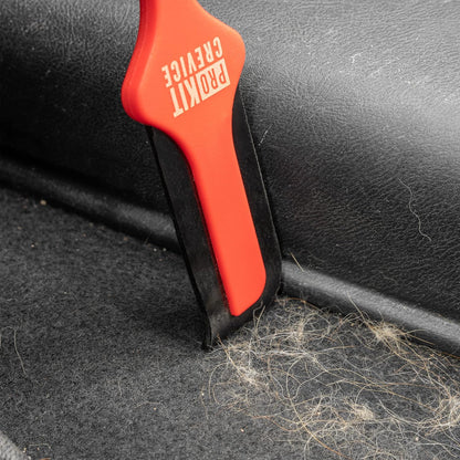 Lilly Brush kit for cat hair removal on upholstery