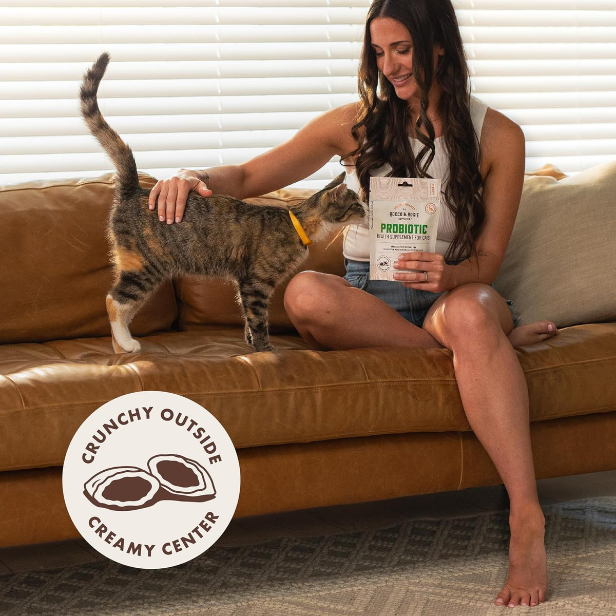 Rocco and Roxie chicken flavored crunchy chews for cat gut health