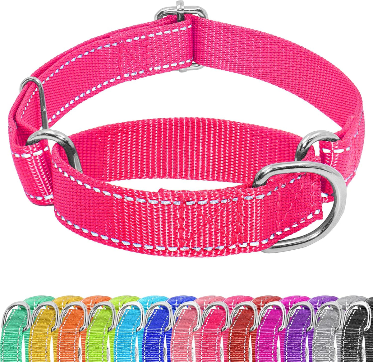 Seyezo green reflective martingale dog collar demonstrating the fabric flexibility and ribbed weave texture
