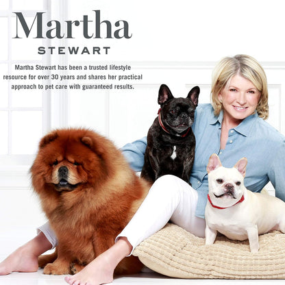 Close up of Martha Stewart dog conditioner packaging details