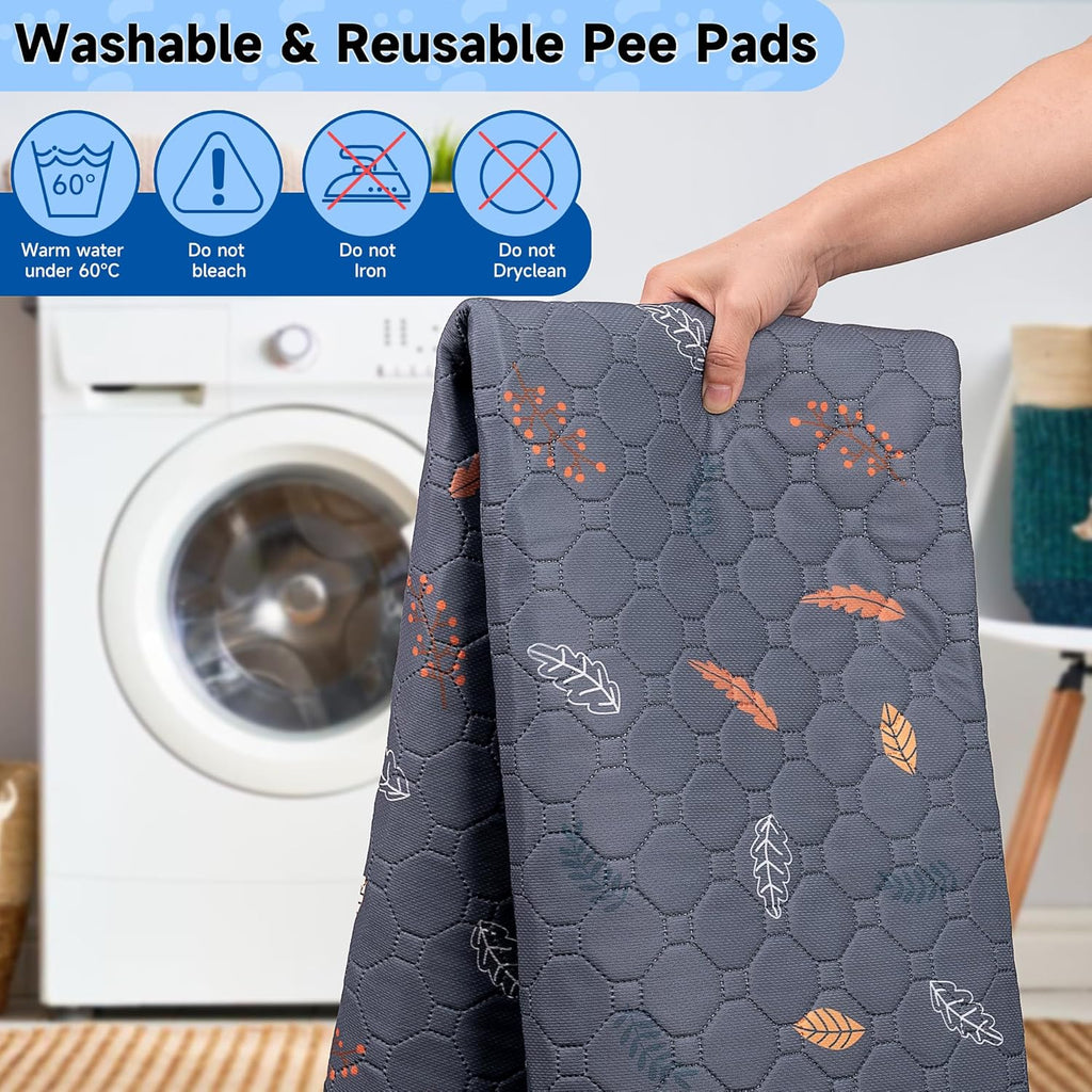 Sunheir reusable pee pad with non-slip paw print backing