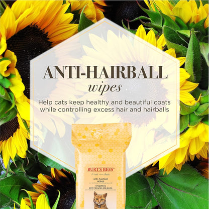 Waterless cat grooming wipes for reducing loose hair and shedding