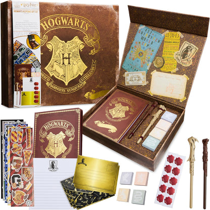 Harry Potter stationery set in collectible Hogwarts storage box