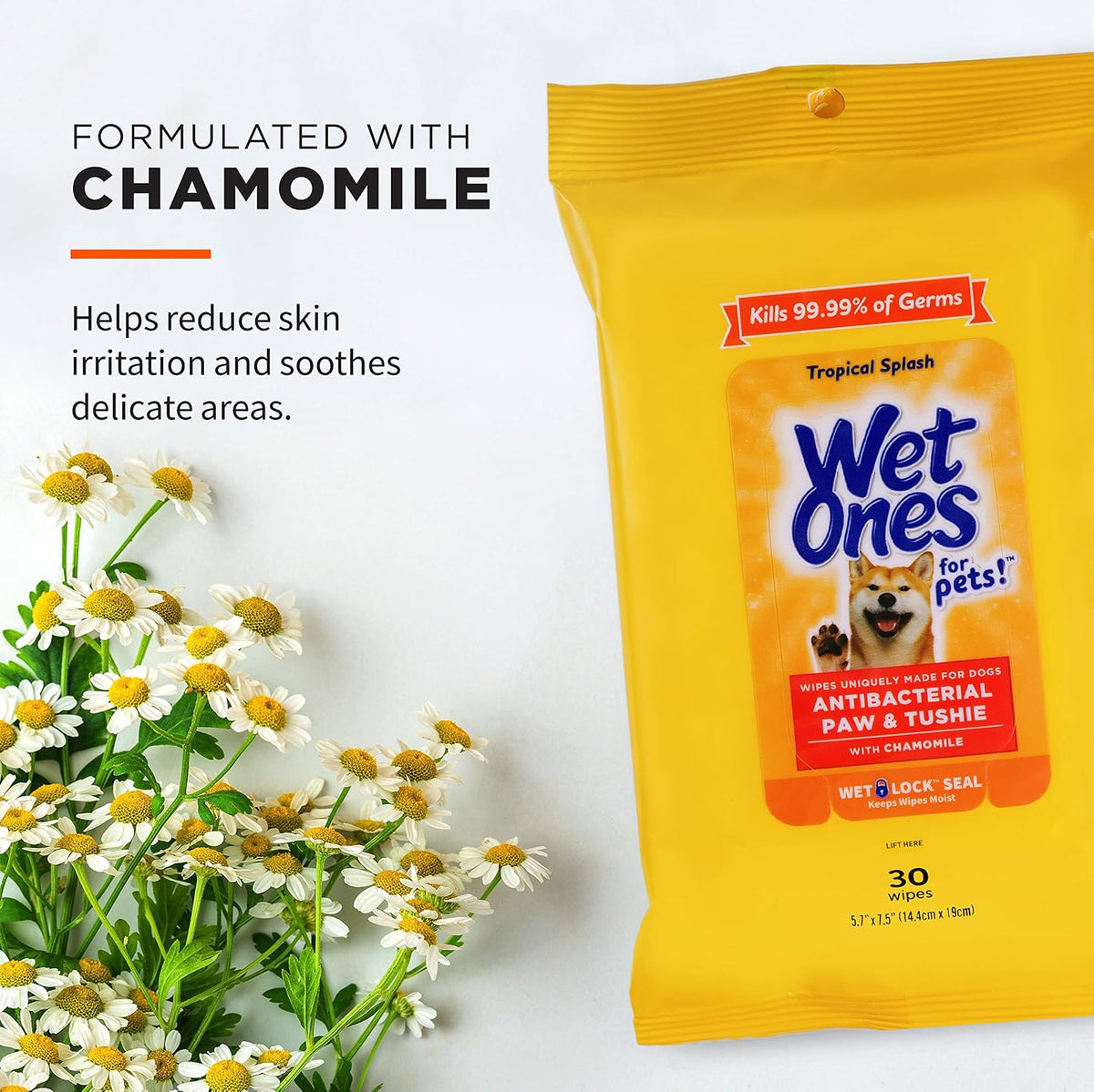 Wet Ones antibacterial pet wipes with chamomile showing the Wet Lock Seal