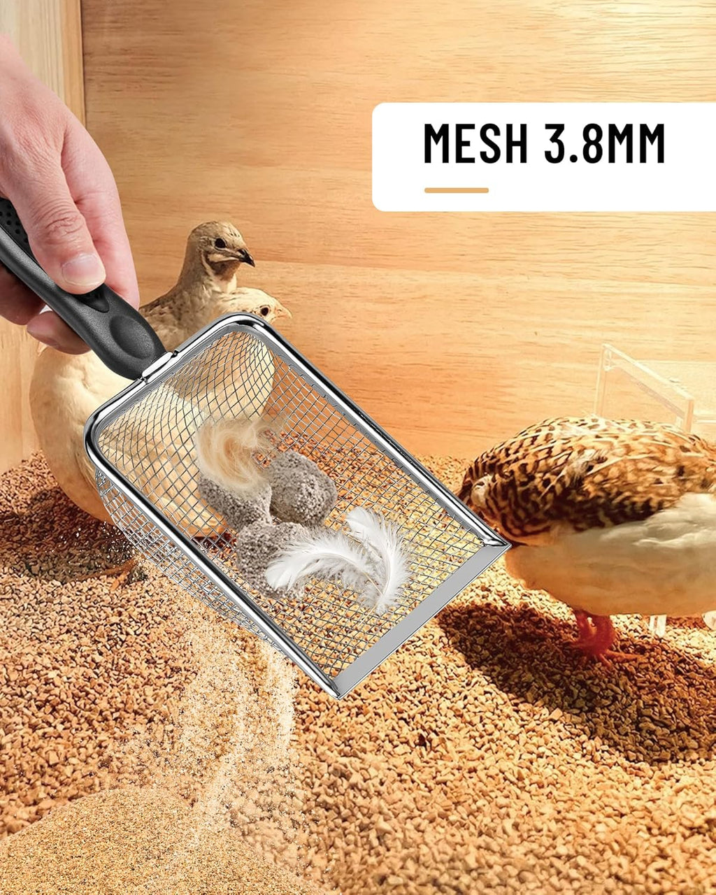 KOROI poultry litter cleaner tool highlighting the five millimeter mesh design.