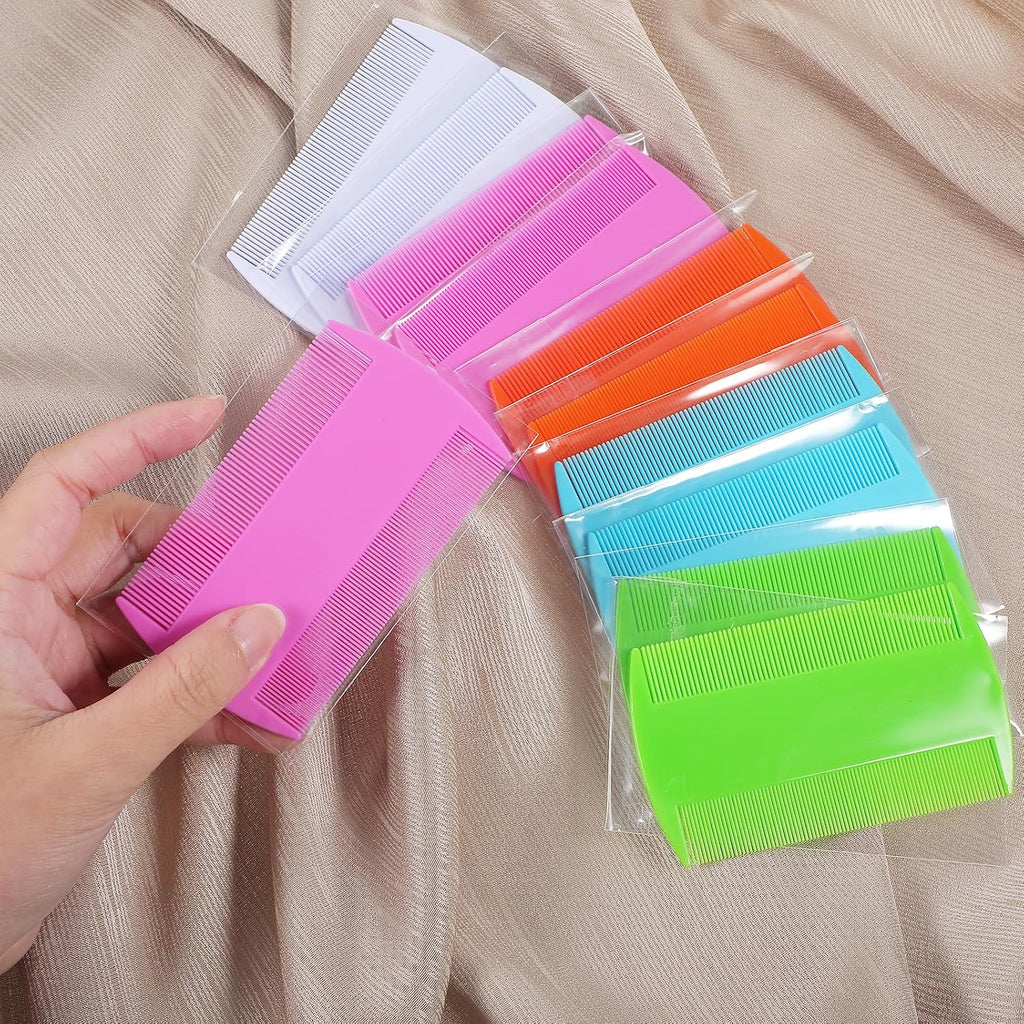 Hushee pet lice and dandruff comb set showing the rounded skin safe pins