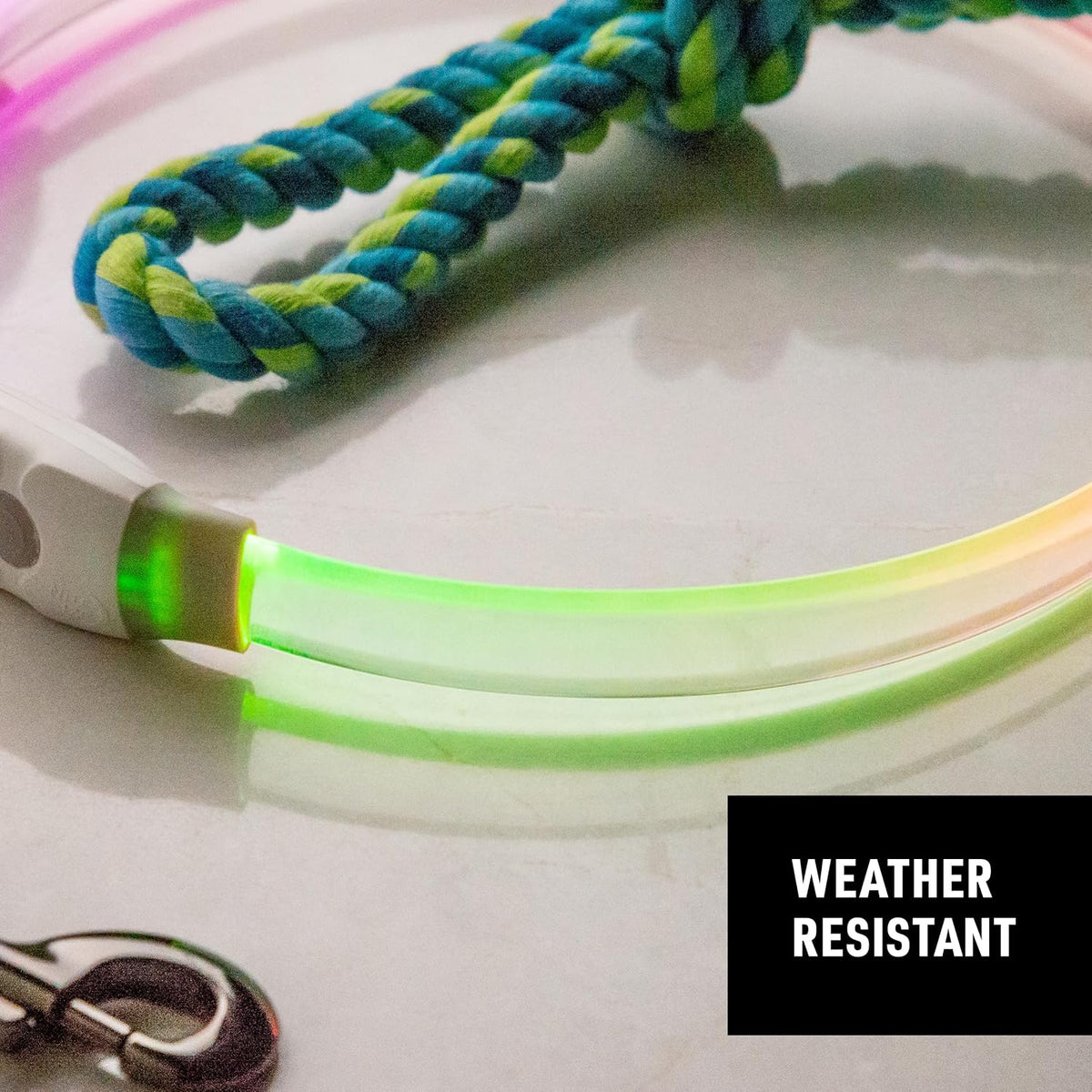 Nite Ize NiteHowl Max premium USA imported high visibility led pet necklace product packaging