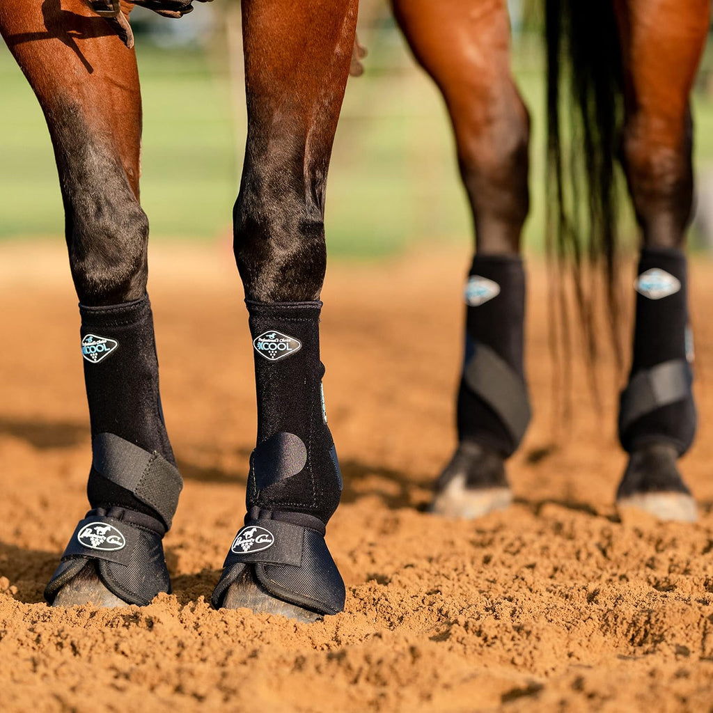 Professional's Choice 2XCOOL breathable equine leg guards close up on cooling liner