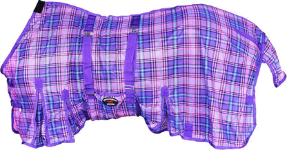 Breathable airflow mesh equine sheet with shoulder gussets on horse