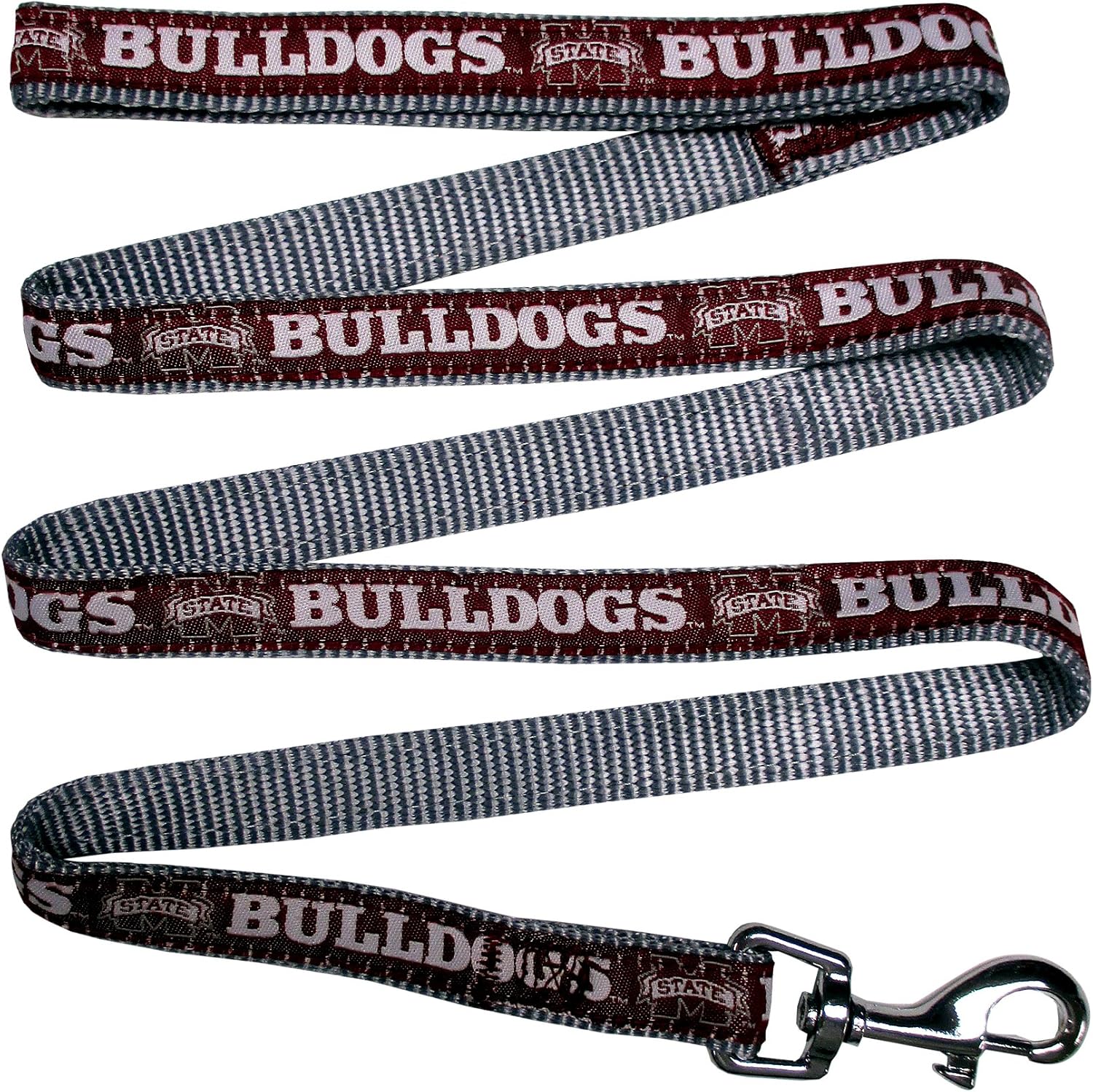 Woven team name detail on green nylon dog leash