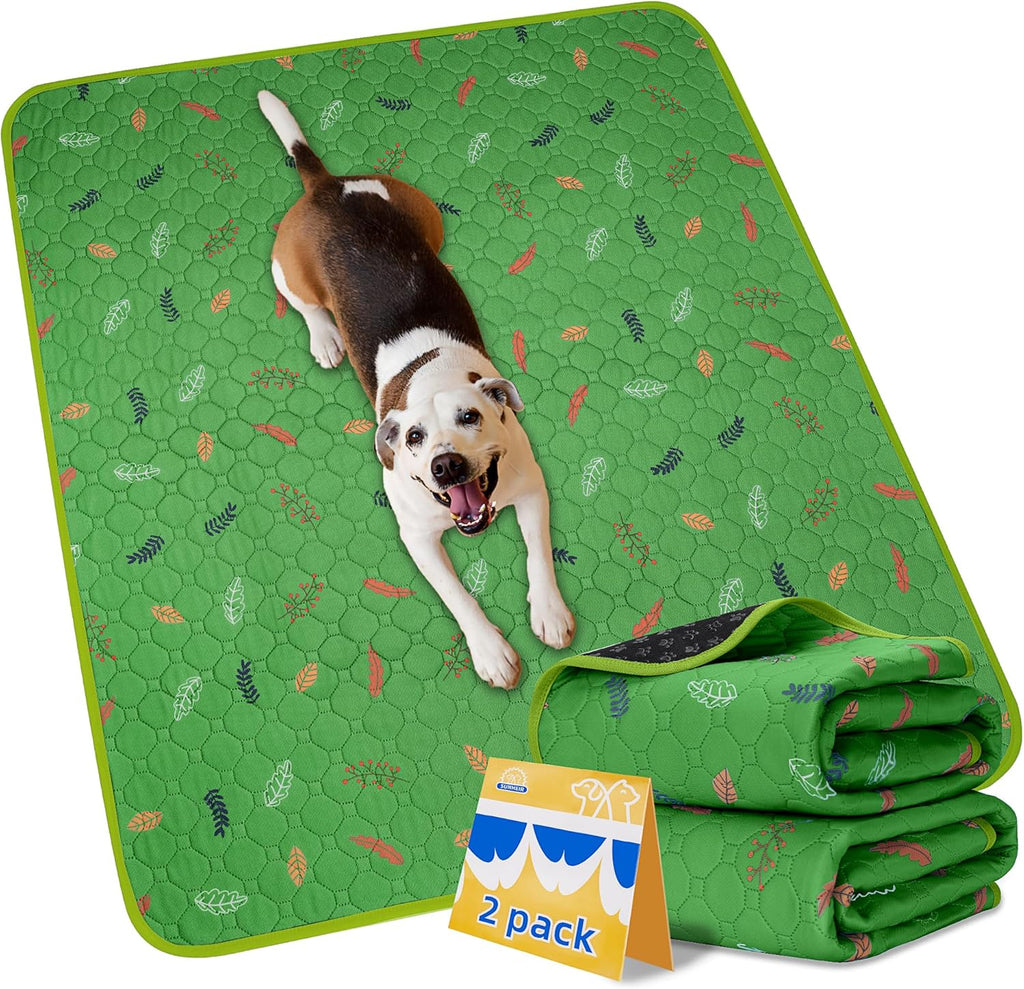 Sunheir dog pee pads used in a whelping box