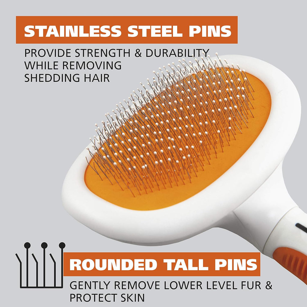 Close-up of protective rubber tips on Wahl pet slicker brush pins