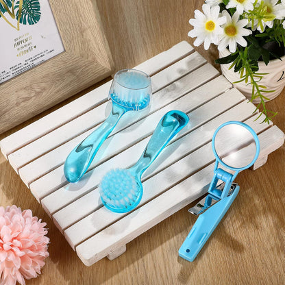 Three piece Mudder small pet grooming kit displayed together against a clean background