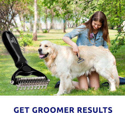 Professional grooming brush for thick coated dogs and cats
