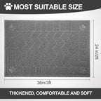 Large waterproof pet mat placed under a grey kitten litter box to catch scatter