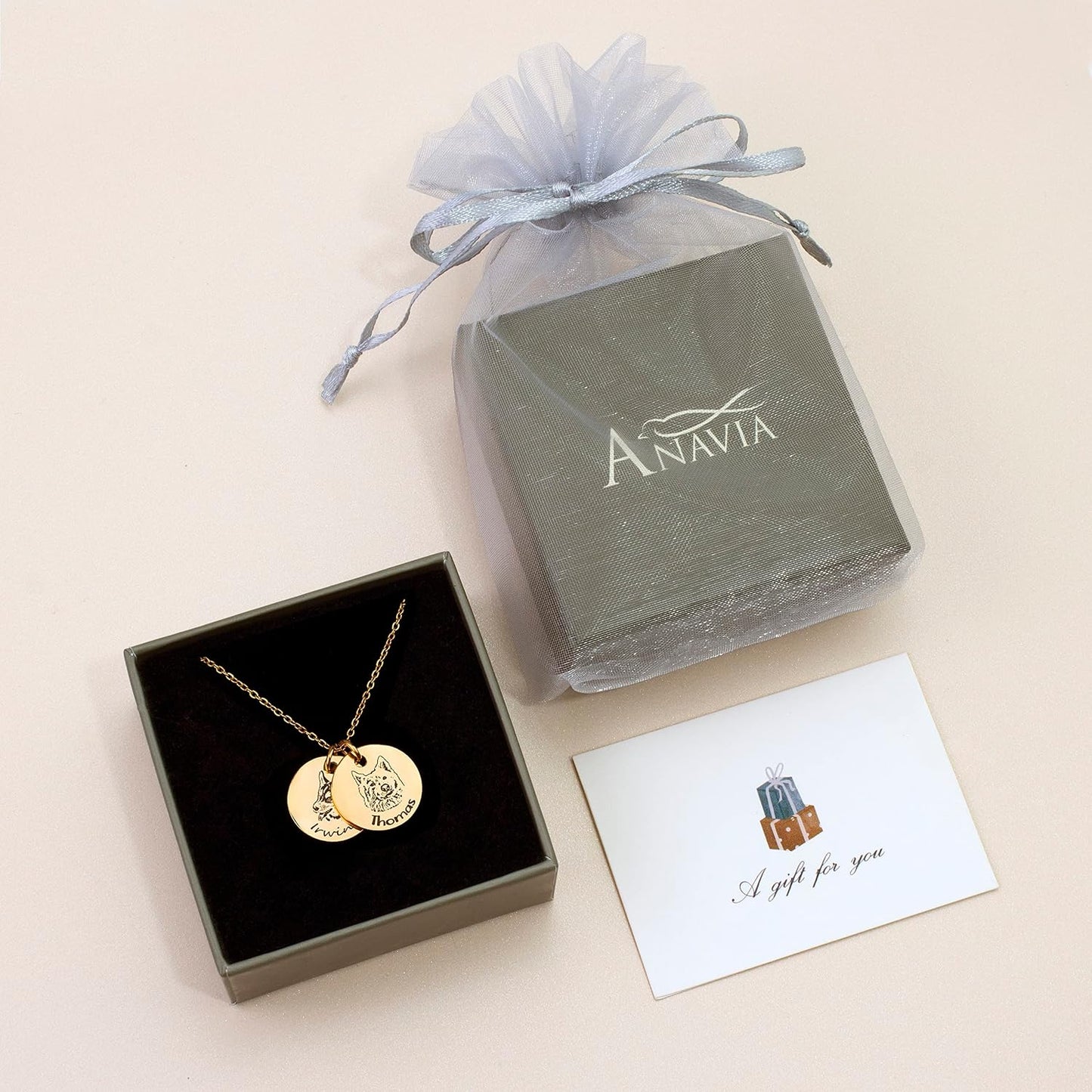 Anavia memorial pet jewelry packaging and pendant