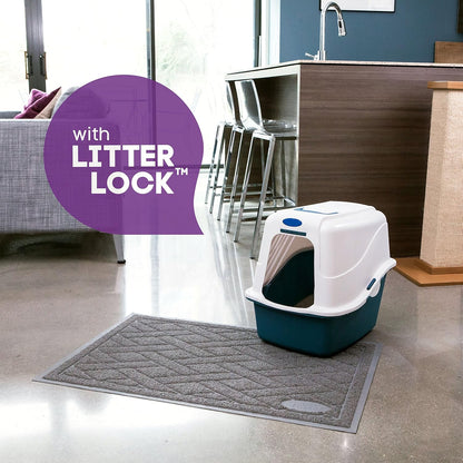Cleaning Pawkin cat litter mat by vacuuming the heavy duty mesh fibers