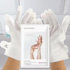 Model wearing Amococo moisturizing hand mask gloves
