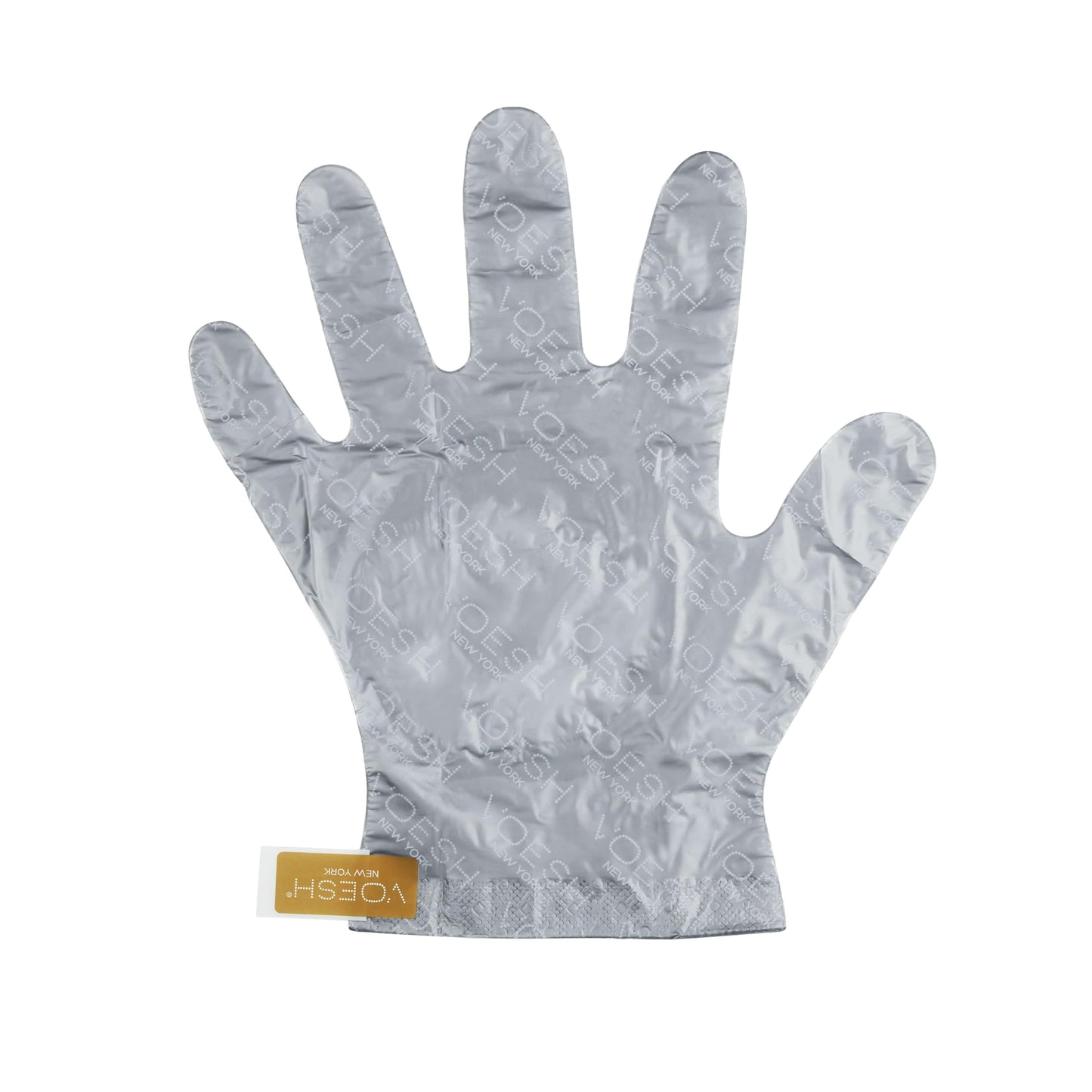 User wearing Voesh Collagen hand moisturizing gloves