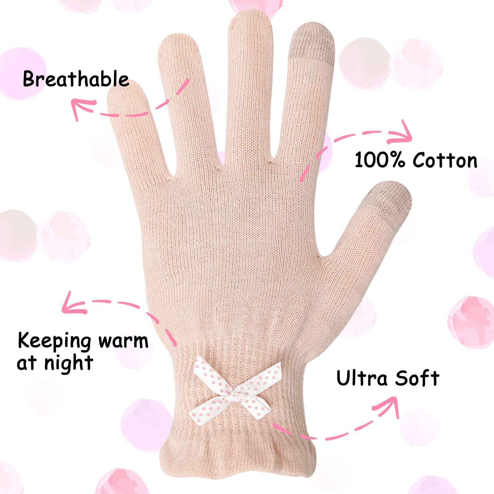 Close up of Evridwear gloves with touchscreen fingertips
