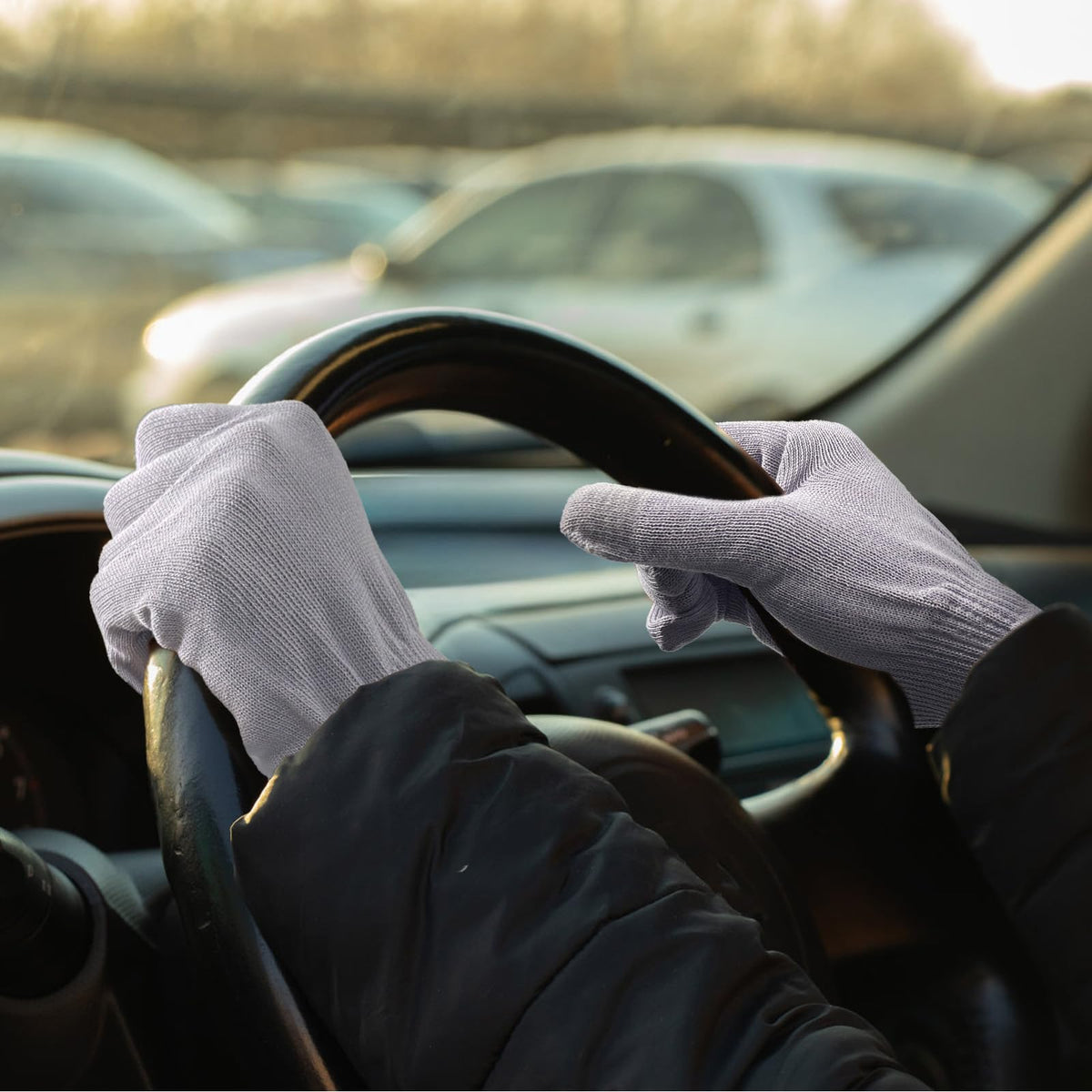 MIG4U small medium dry hand care gloves close up
