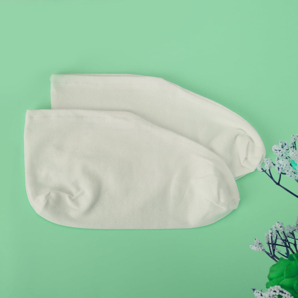 Gjinxi ankle length cosmetic treatment socks in use
