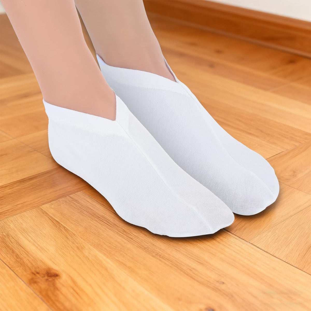Bremorou breathable cotton socks stretching display