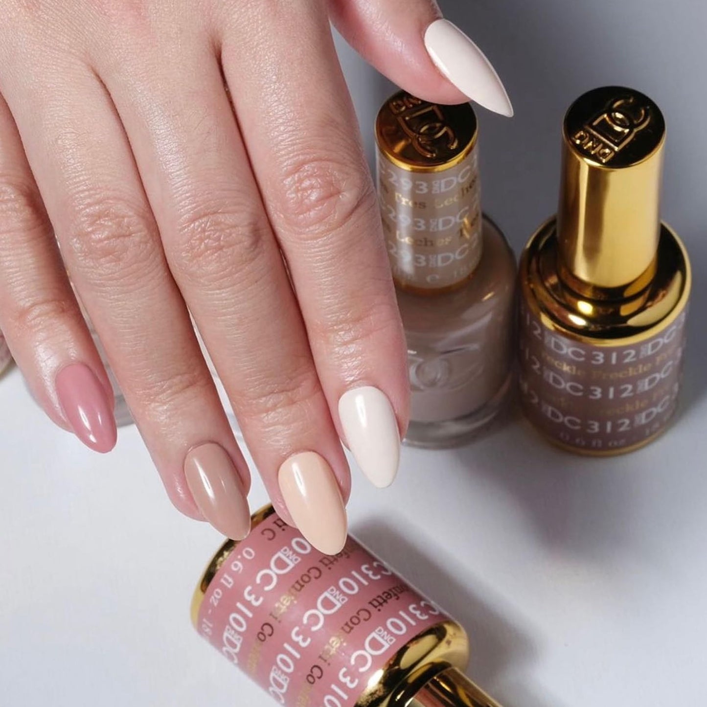 DND base and top gel set for salon use