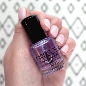 Premium Duri Miracote long wear top coat bottles showing secure applicator brush and clear formula.