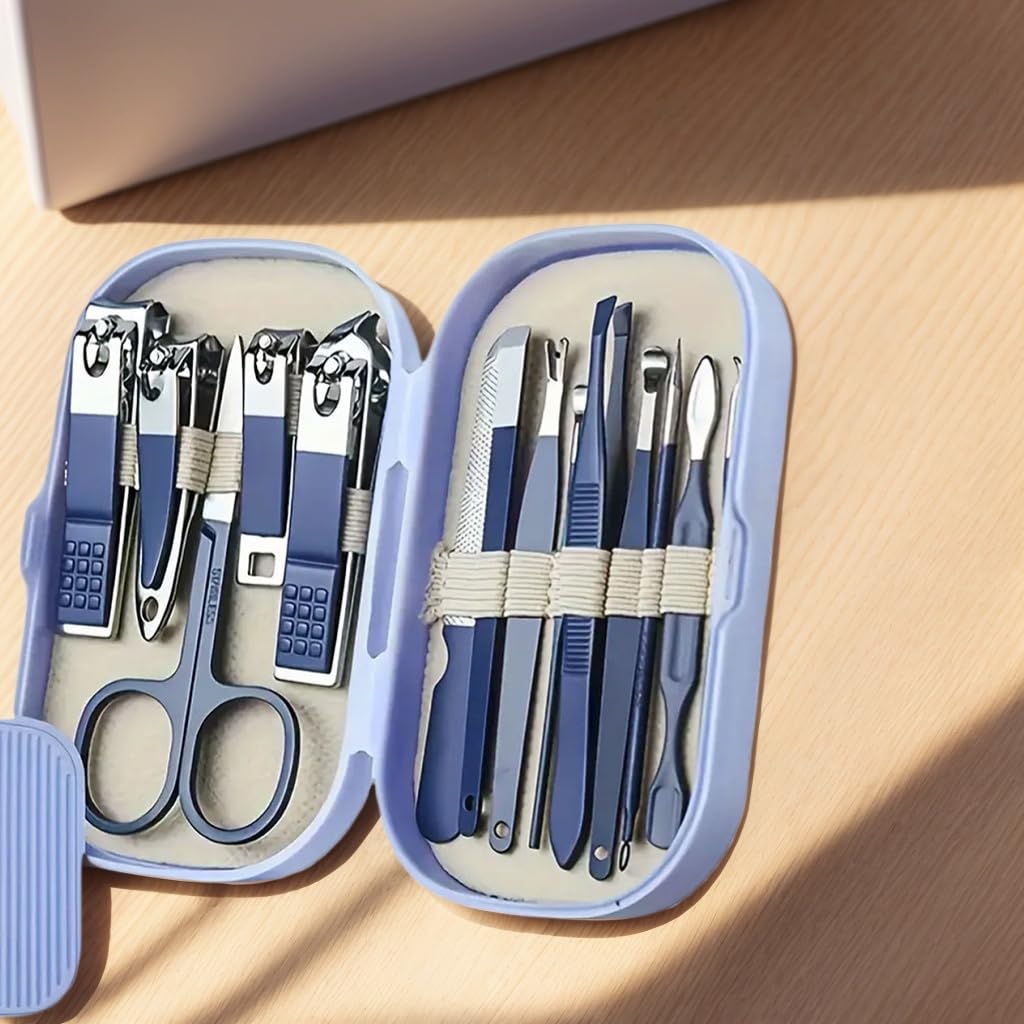 Close up view of the sharp premium stainless steel nail clippers and cuticle tools from the Axury personal care set.