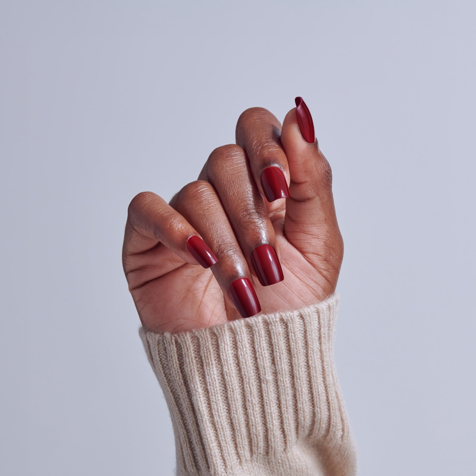 Kiss Core Sprightly red short squoval press on nails set