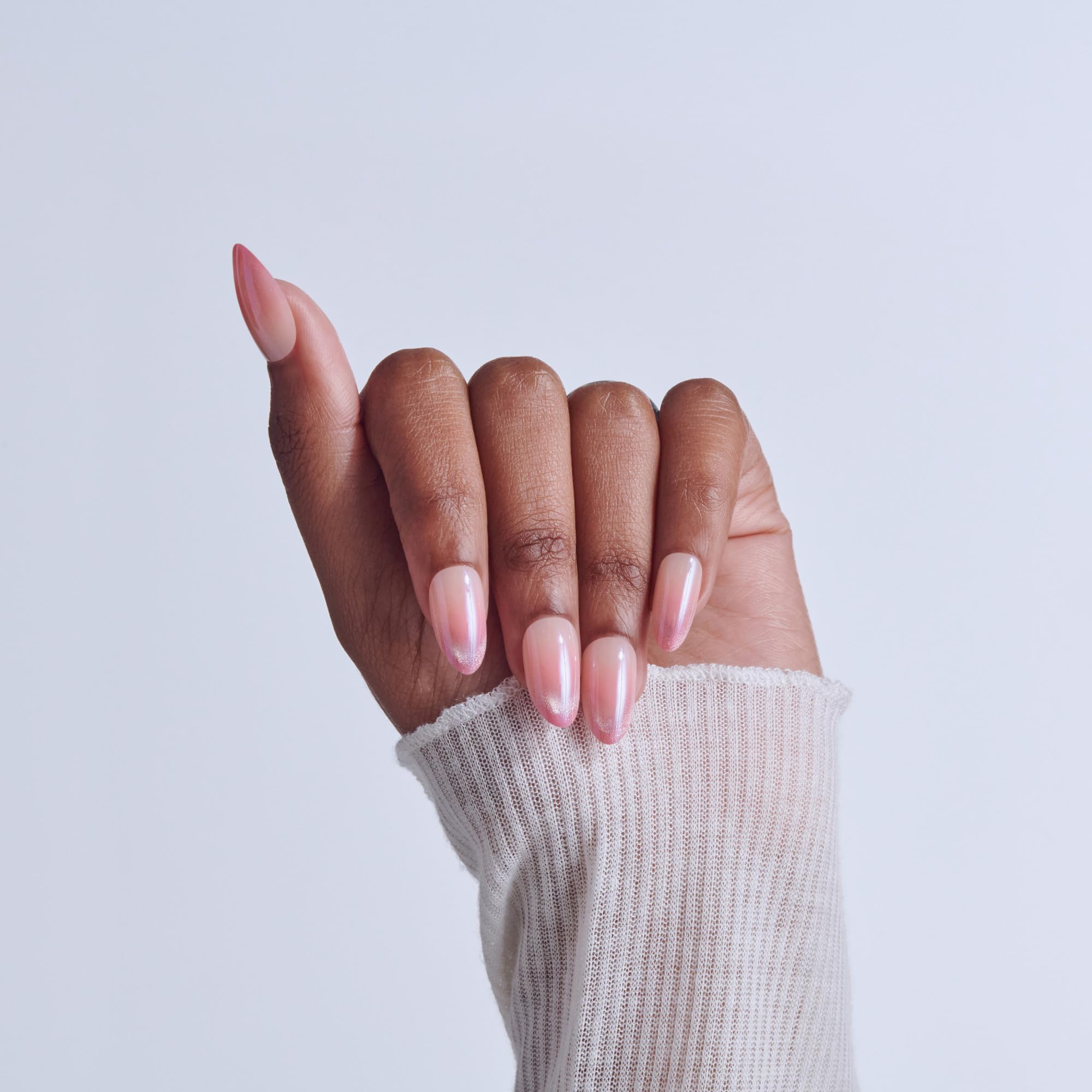 Kiss Glam almond shaped press on nails packaging