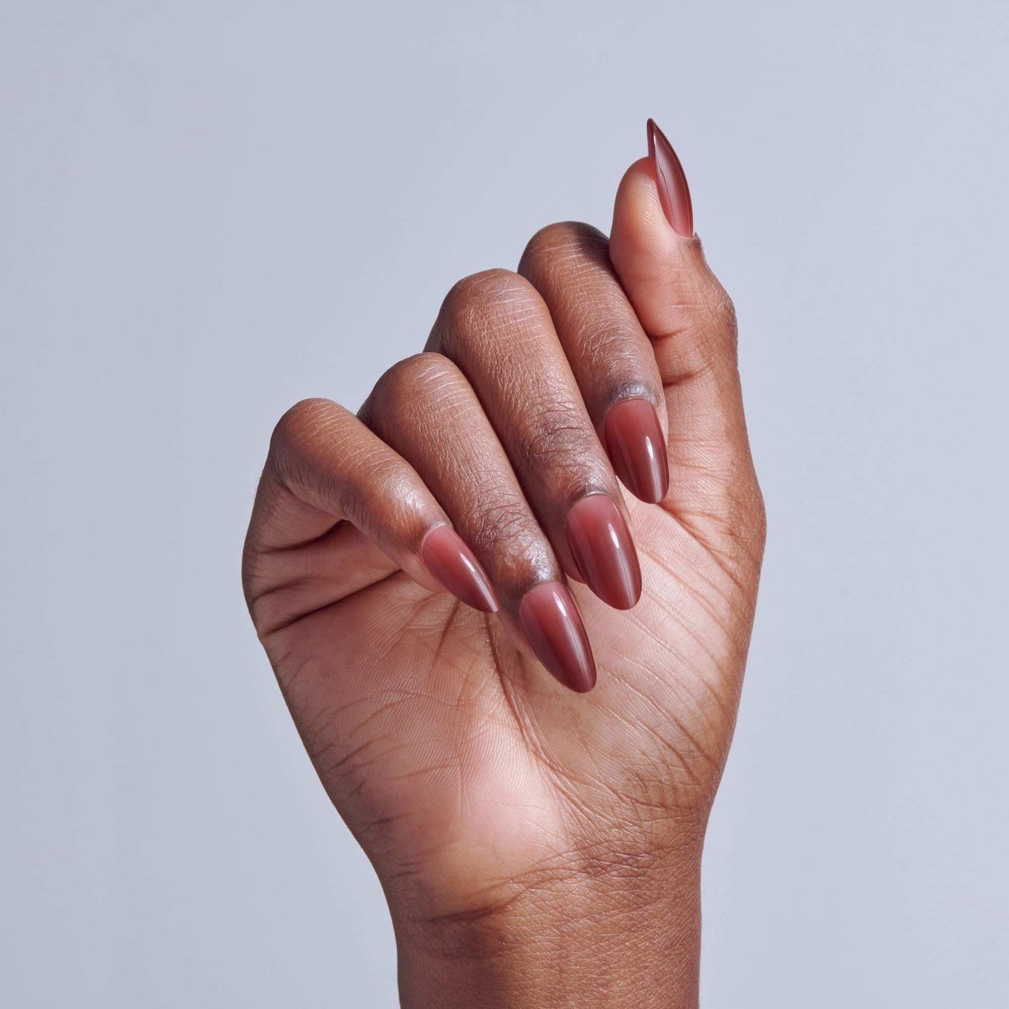 Kiss Core Pinot Noir red medium almond nails packaging