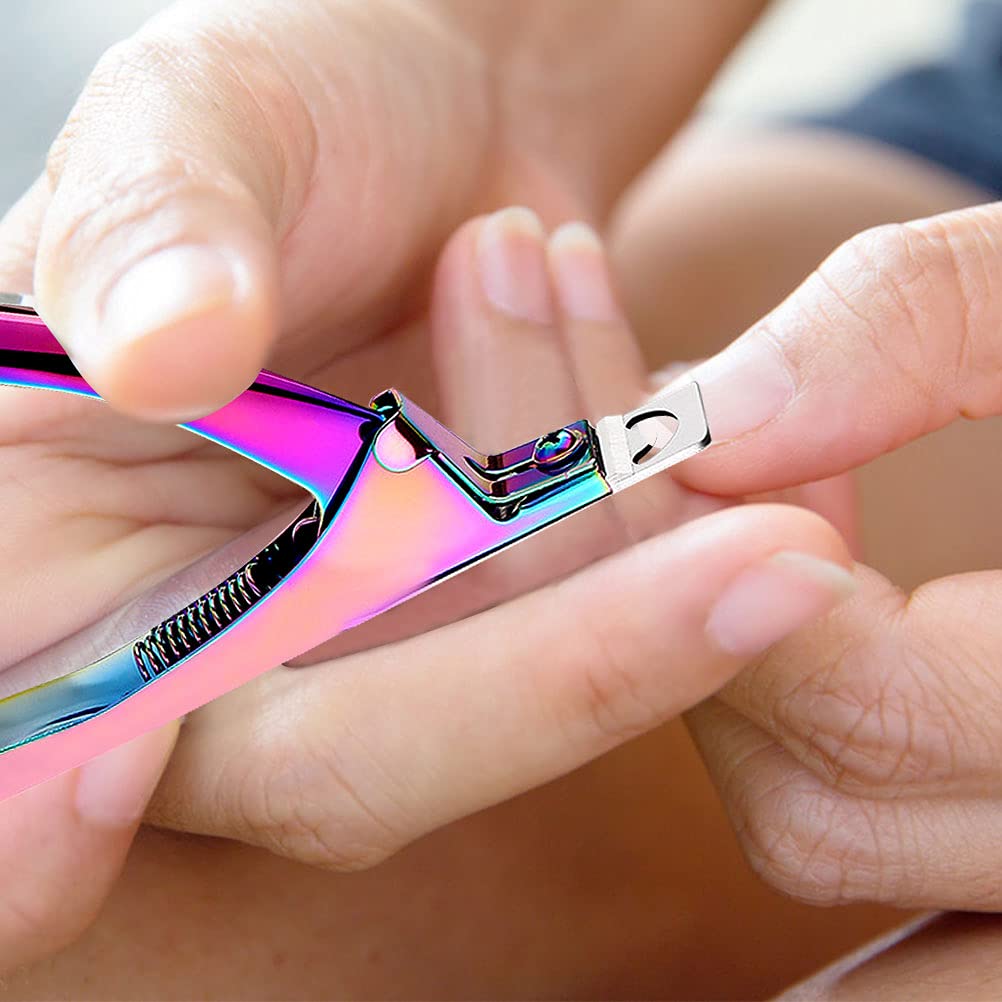 Close up of sharp blade on Sumaju nail manicure tool