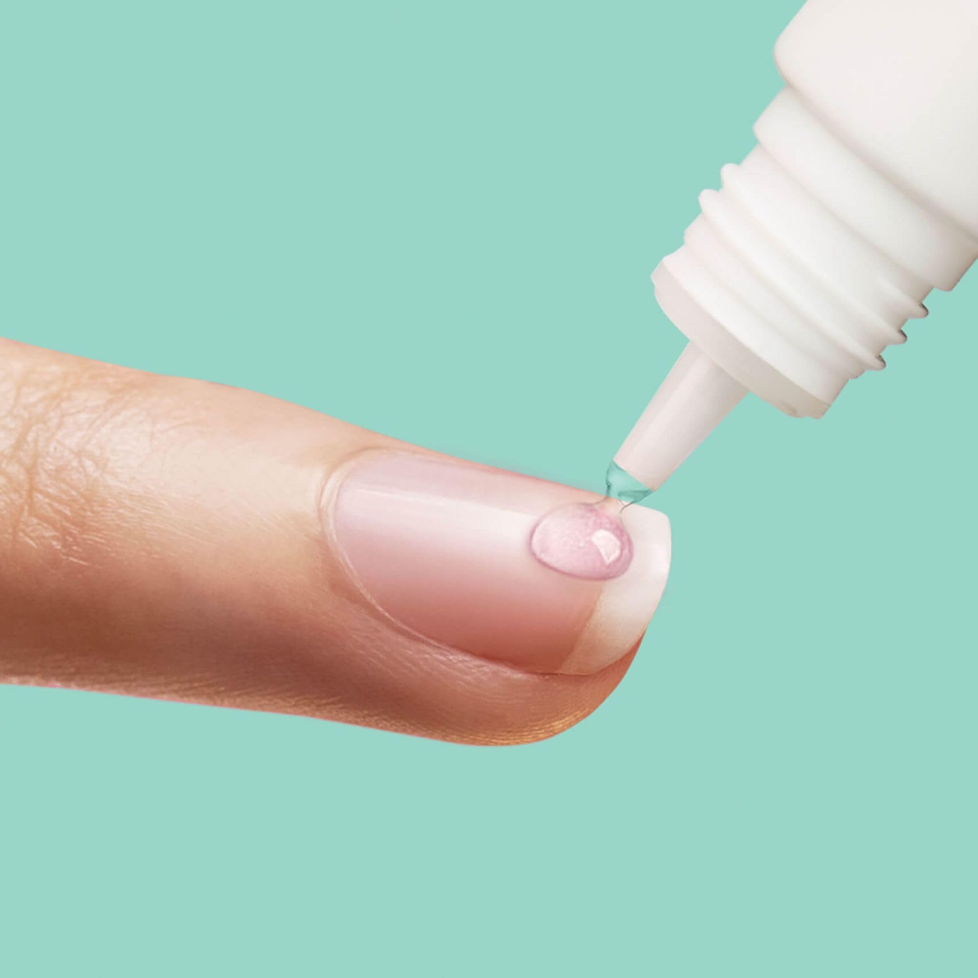 Kiss PowerFlex nail glue nozzle tip applicator detail
